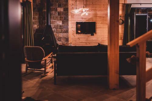 Villa Dakota Forest Retreat