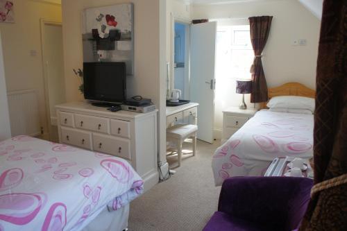 Hostal Athena Guest House