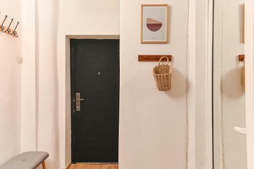 Cosy&art 1bd Apartment Next To Slaveykov Square