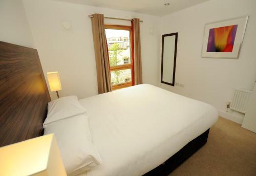 Premier Apartments Bristol Cabot Circus