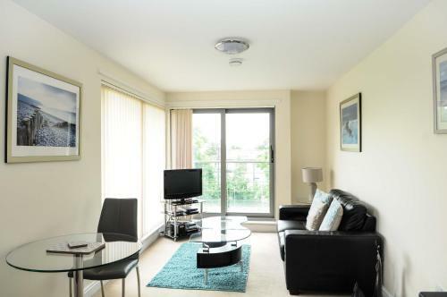 Alderman Apartments Cotham Lawn