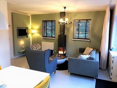 de Brittenburg With Hot Tub & Sauna