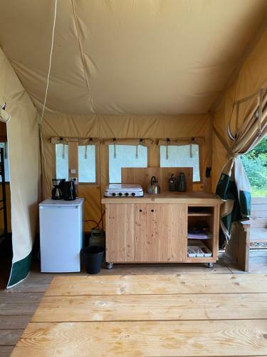 Glamping Safaritent Op Camping de Rimboe