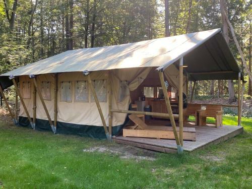 Glamping Safaritent Camping 't Vlintenholt