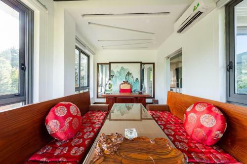 Villa Tam Dao Golf & Resort Luxury