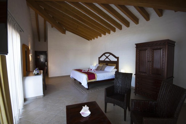 Hotel Punta Serena By Bluebay Villas & Spa All Inclusive