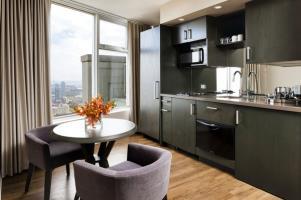 Hotel Suites At 1 King West