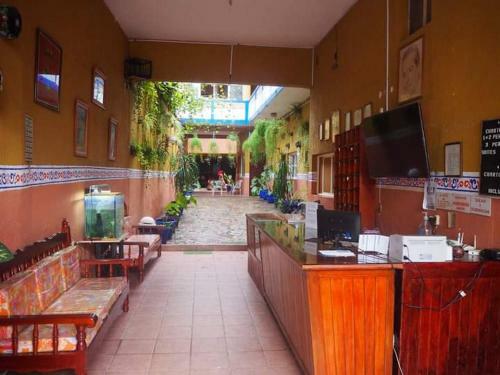 Hotel Don C�ndido