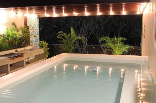 Private Rooftop With Plunge Pool And Fast Wifi Plus Free Parking
