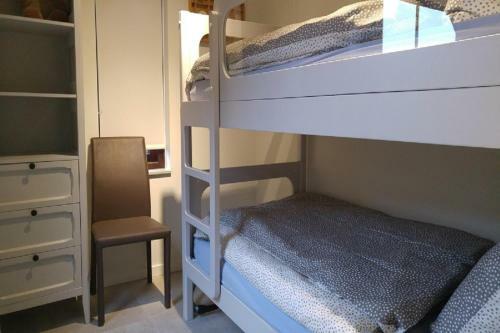 Dune, Spaanse Galeienstraat 17