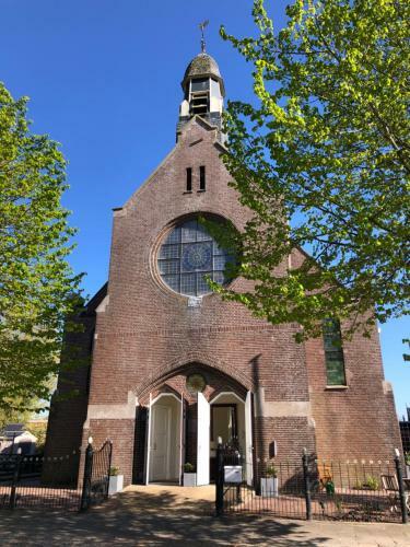 Villa Church Conversion For A Unique Stay And Experience
