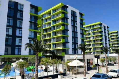 Apartamento Endless Summer Complex Alezzi