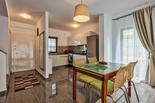 Apartamento Bucharest Airport Suites & Villas