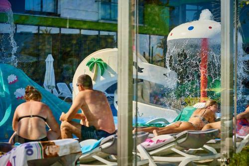 Apartamento Summer Memories Apt Spa N Pools Alezzi Beach Resort