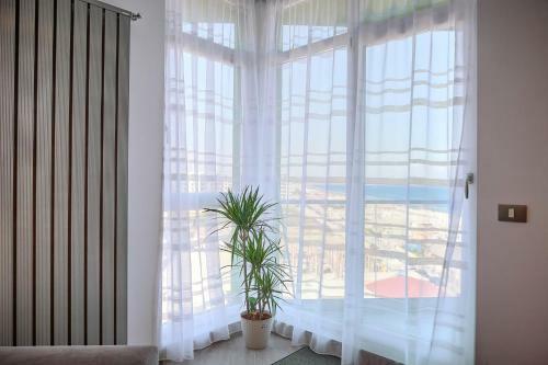 Apartamento Paradise Sea View 2bd Apt Spa N Pools Alezzi Beach Resort