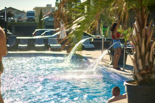 Apartamento 7 Waves Studio By Alezzi Resort