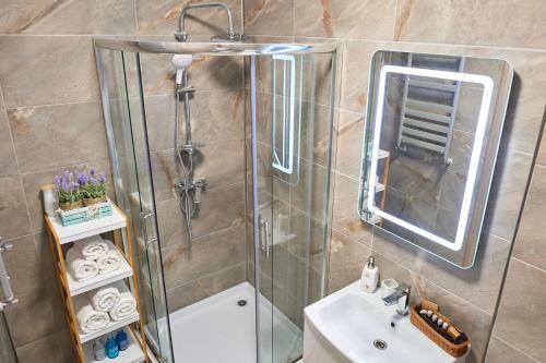 Sunshine 1 Br Apartment Spa N Pool Alezzi Beach Resort