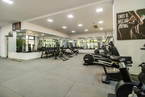 Ramina Apartment Spa N Pool Alezzi Beach Resort