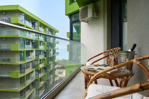 Opal Luxury Apartment 92 Spa N Pool Alezzi Beach Resort