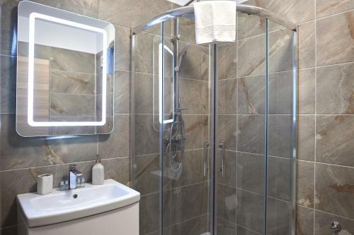 Apartamento Golden Sunrise Studio Spa N Pools Alezzi Beach Resort