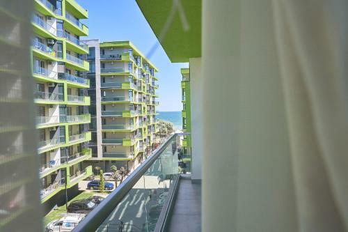 Dolce Vita Apartment Spa N Pool Alezzi Beach Resort