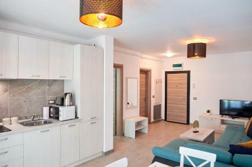 Dolce Vita Apartment Spa N Pool Alezzi Beach Resort