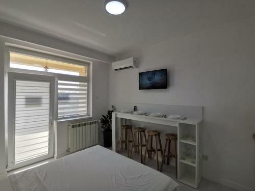 Casuta Cu Tei-lime House