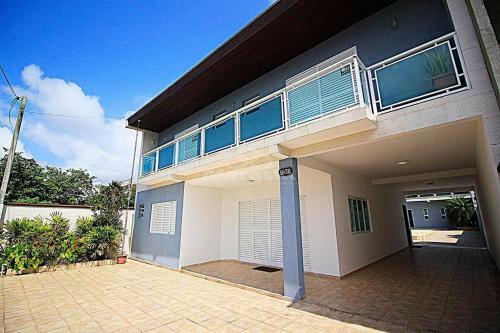 Casa Com Piscina, Churrasqueira E Oito Su�tes