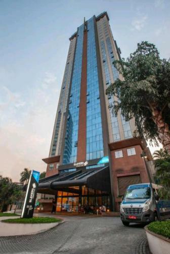 Hotel Guarulhos Flat Services, Aeroporto
