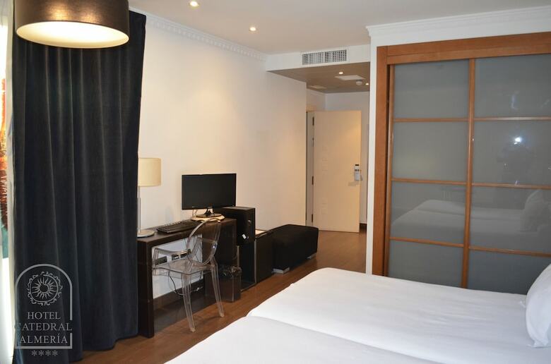 Hotel Catedral Almer�a
