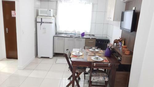 Flat Com Ar Cond. Wi-fi Tv A Cabo Perto Da Praia