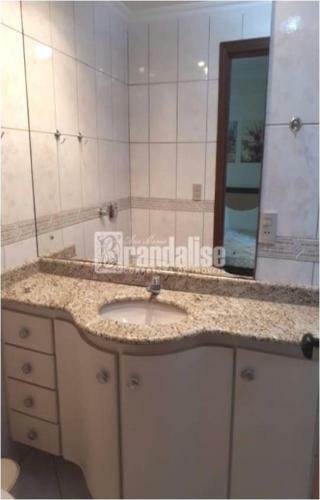 Apartamento Ap.quatro Quartos �rea Central