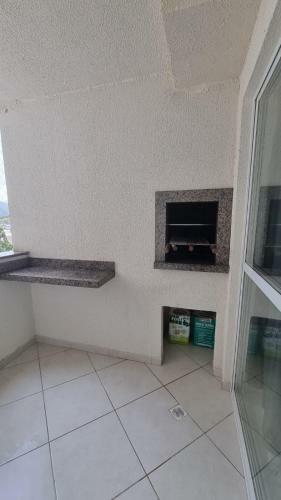 Apartamento Mobiliado - Perto Da Praia Em Itapema Sc