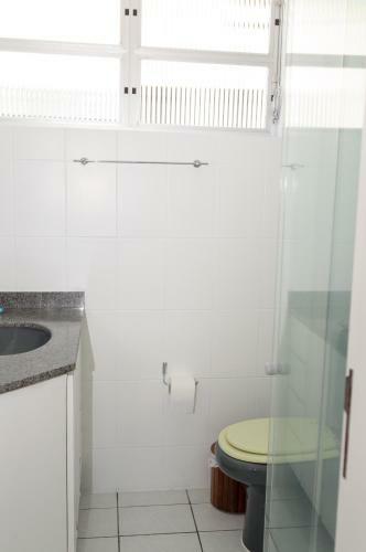 Apartamentos Residencial Larissa Elena