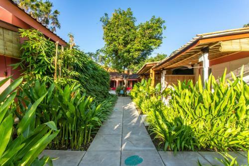 Bed & Breakfast Pinkprivate Sanur - Cool Adults Only