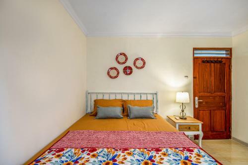 Hostal Roemah Noni Macanan
