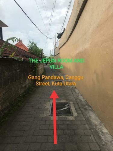 Hostal The Jepun Room And House