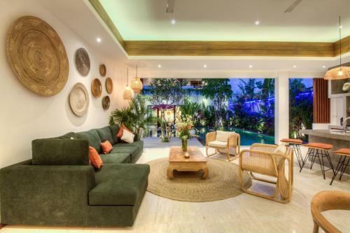 Villa Frangipani Merah