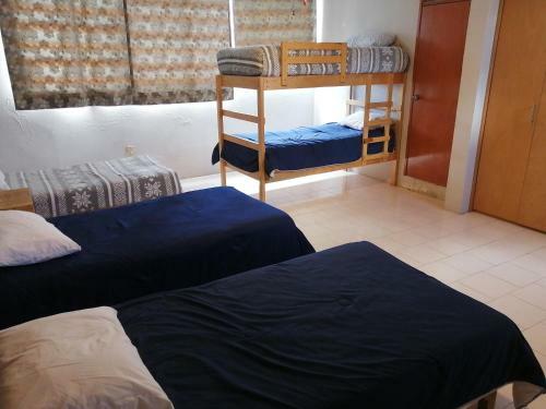 Hostal Hotel Tres Piedras