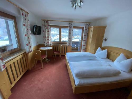 Bed & Breakfast Pension Kandaharblick