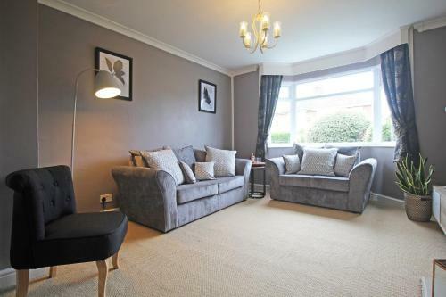 Queens Road - Luxury Spacious Home In Chester