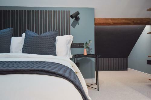 Central Stays - Luxury 3 Bedroom House In Central Chester