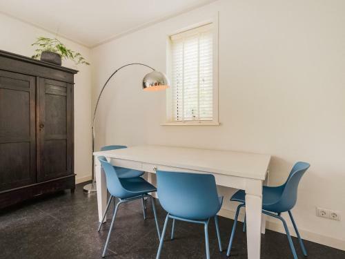 Pretty Holiday Home In Vroomshoop With Garden