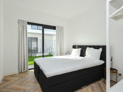 Luxury Villa In Zeewolde At The Waterfront With Jetty