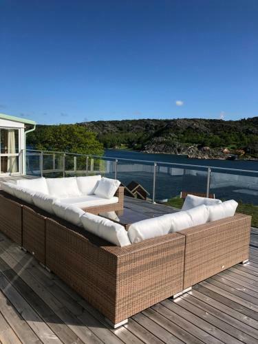 Villa Exclusive House With Private Boathouse