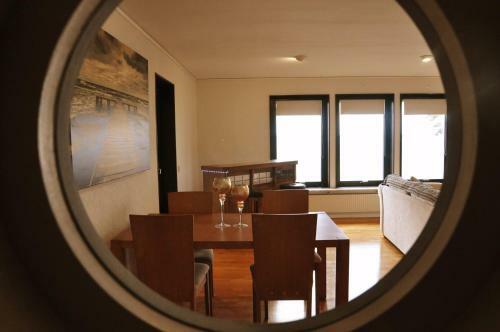 Villa Charming House With Panoramic Sea View Over Br�viken!