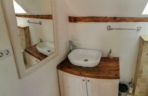 Hostal Otto's Guesthouse