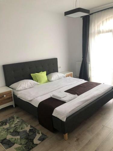 Hostal Holiday Luxury Villa With Private Garden