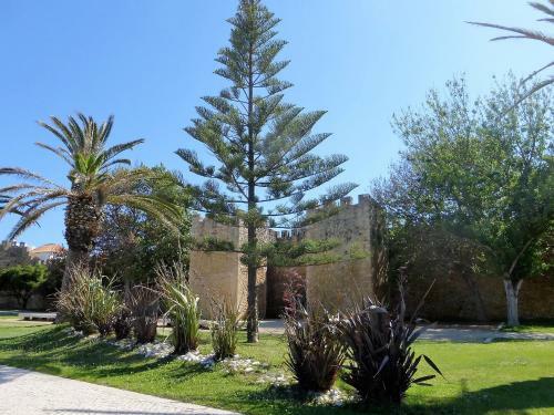 Lucas House 3 - Garden Apartment