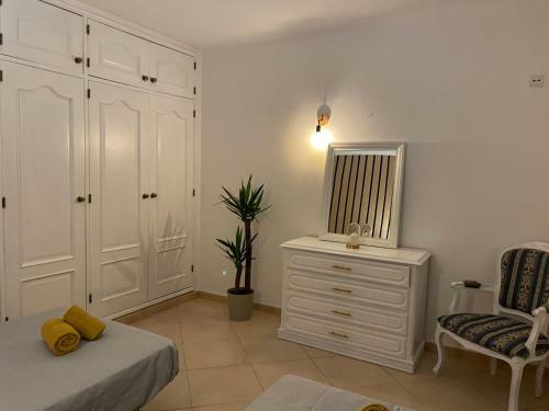 Hostal Travellers Guesthouse